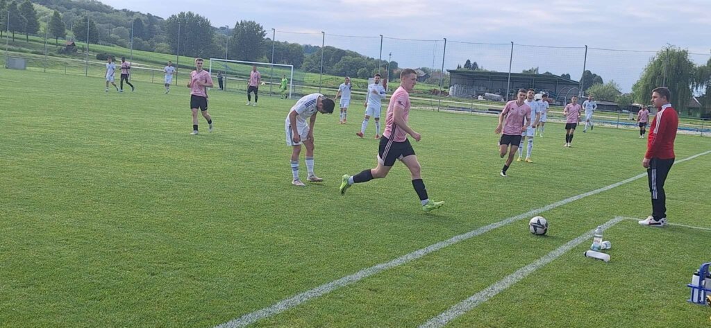 9b17b0ab 91ec 423e A086 591ffe2ac5fb