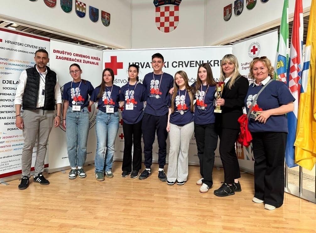 9e86b12a F2ff 4f15 9fa5 871198d0191c