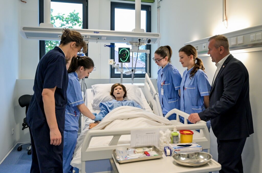 Medicinska Skola (30)