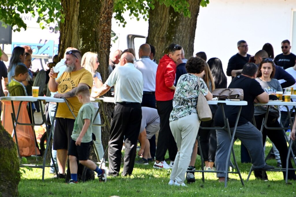 Photo 2025 05 01 15 29 45(1)