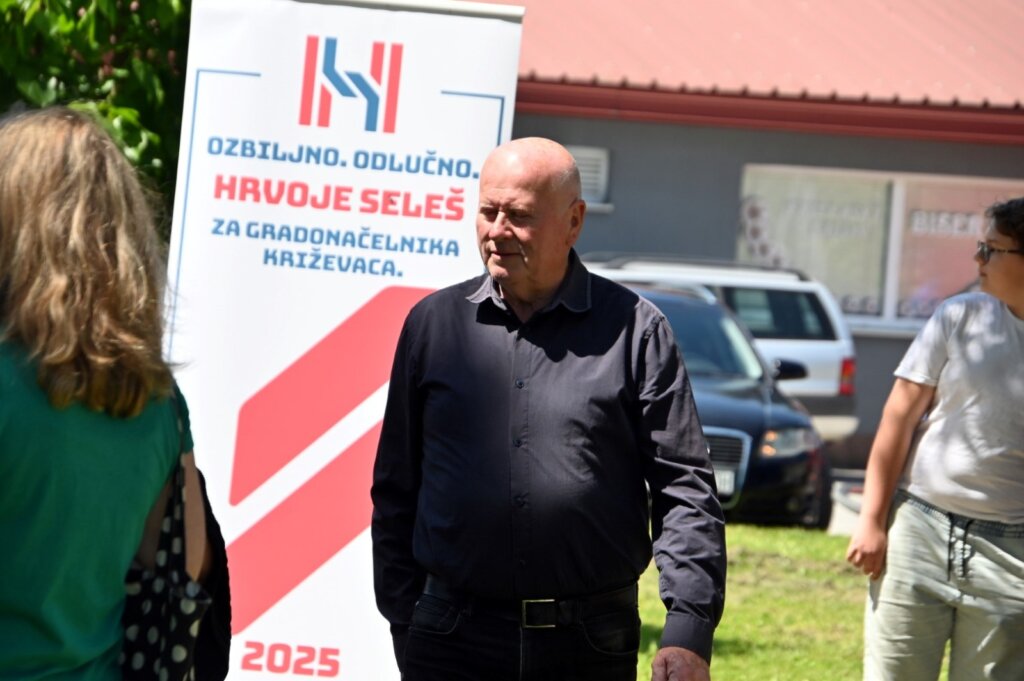 Photo 2025 05 01 15 30 02(1)