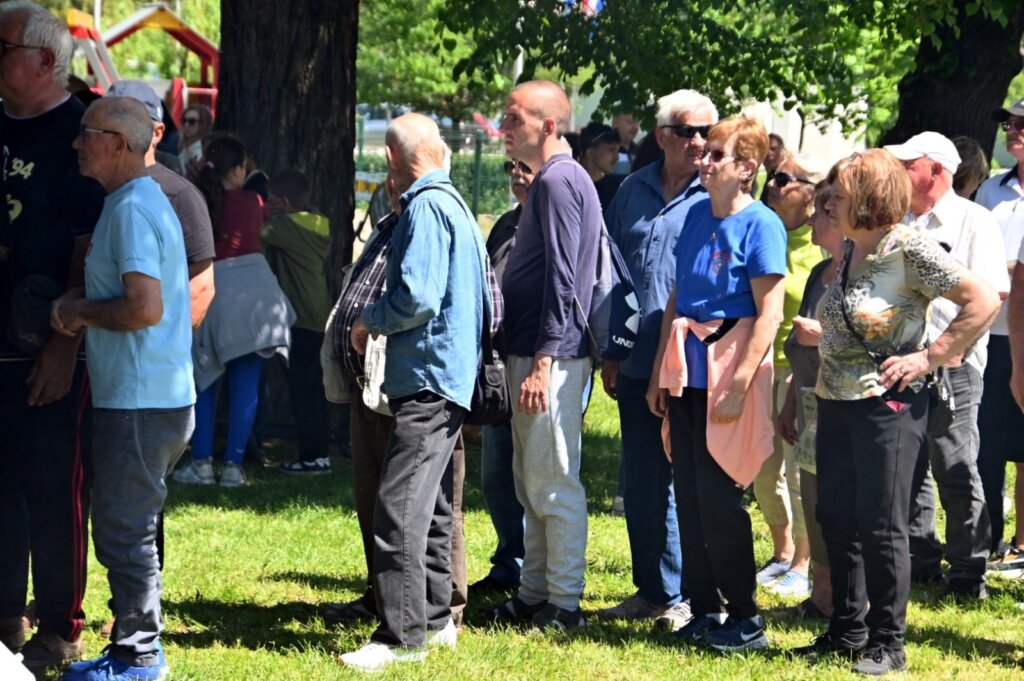 Photo 2025 05 01 15 30 12(1)