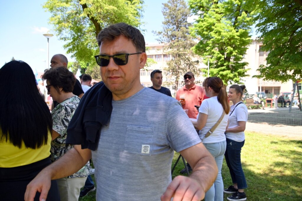 Photo 2025 05 01 15 30 12(18)