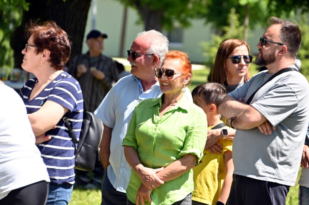 Photo 2025 05 01 15 30 12(6)