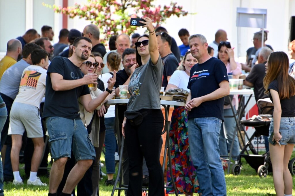 Photo 2025 05 01 15 30 32(4)