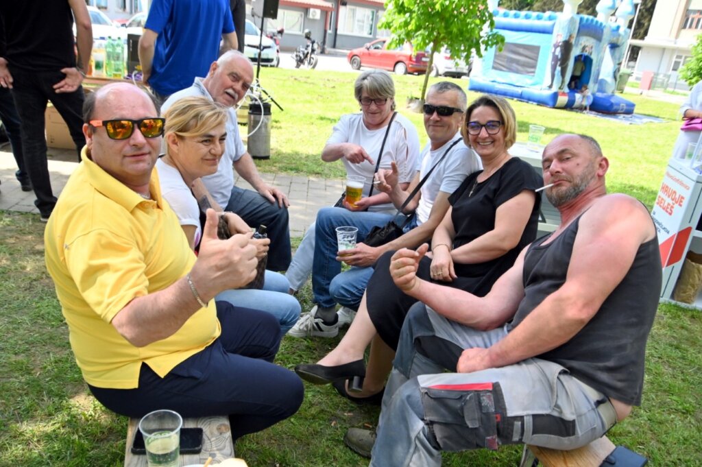 Photo 2025 05 01 15 30 39(3)