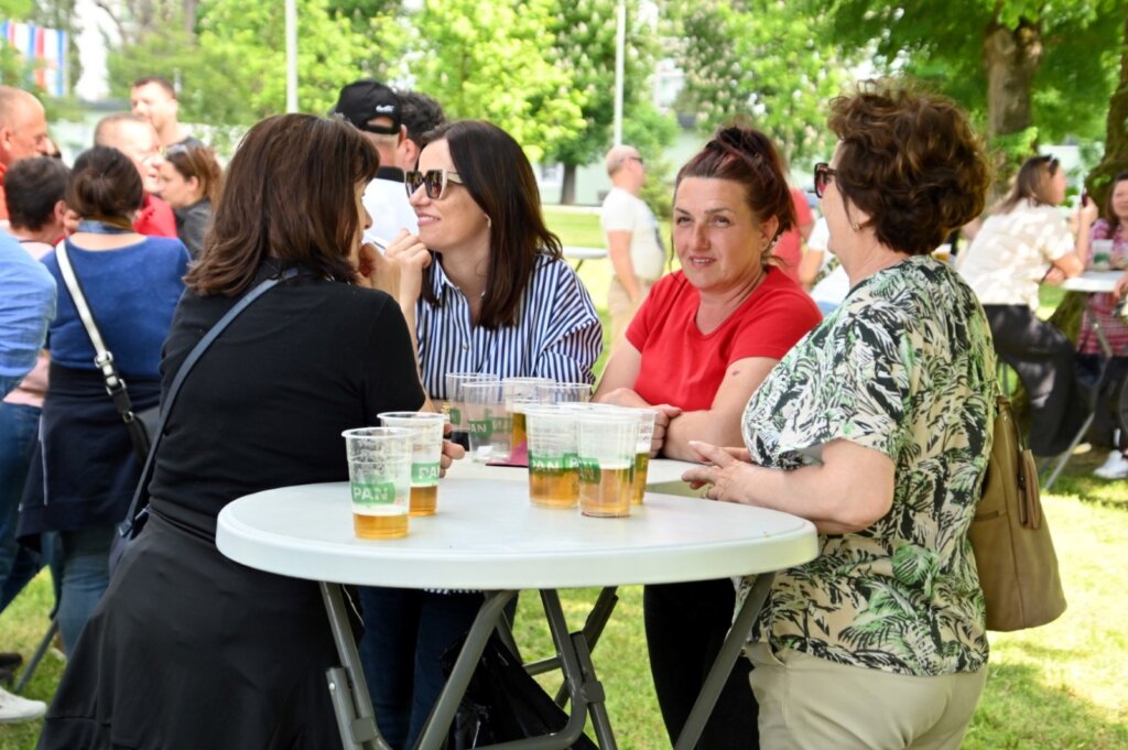 Photo 2025 05 01 15 30 39(4)