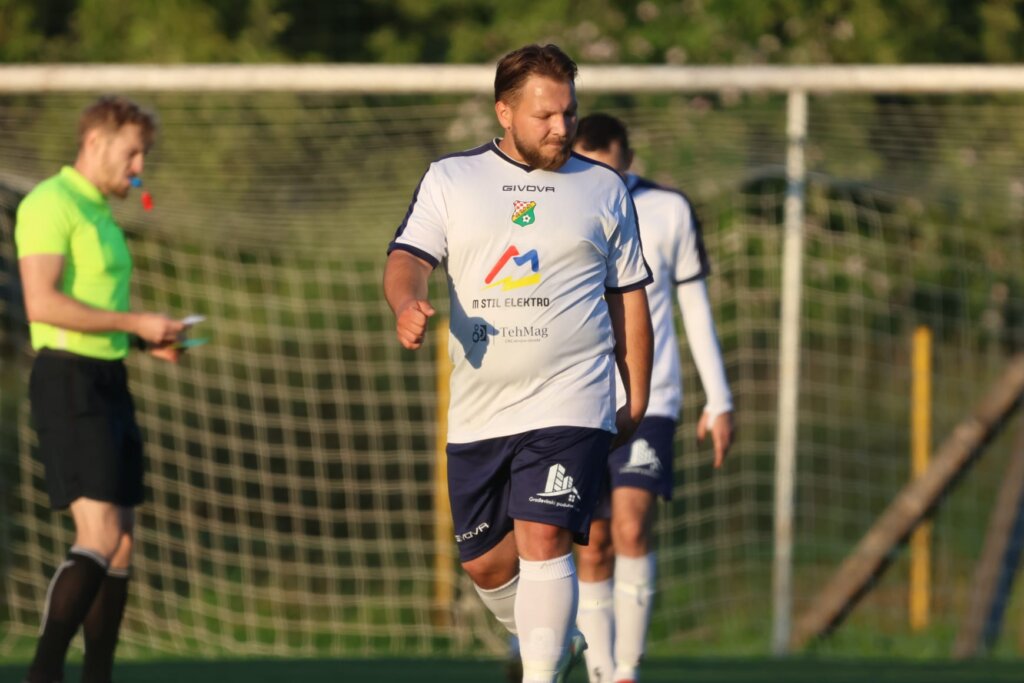 Photo 2025 05 24 20 09 57 4