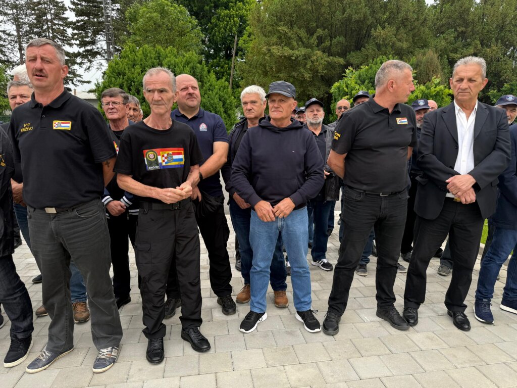 Photo 2025 05 30 09 28 58(2)