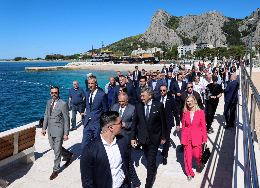 Andrej Plenković Na Svečanom Otvorenju Luke Omiš