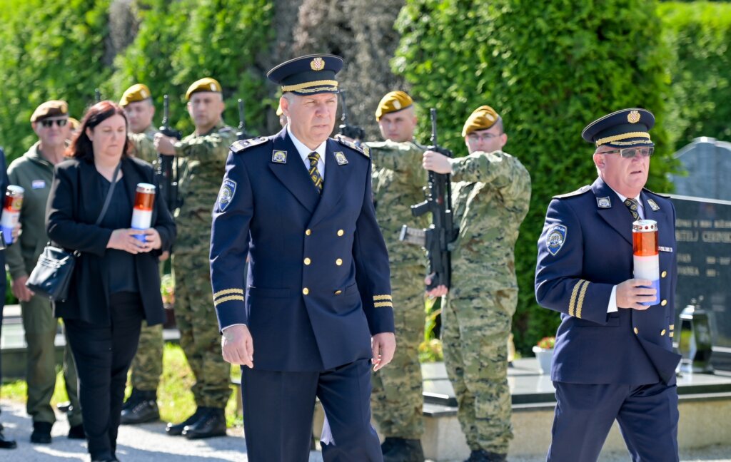 Polaganje Vijenaca (11) (1)