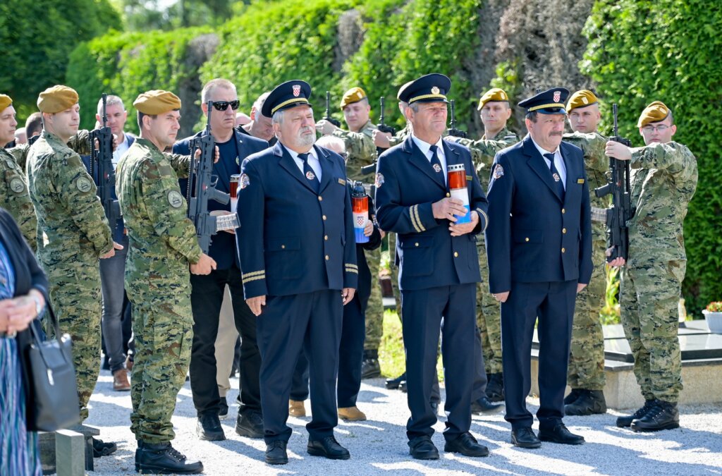 Polaganje Vijenaca (14) (1)