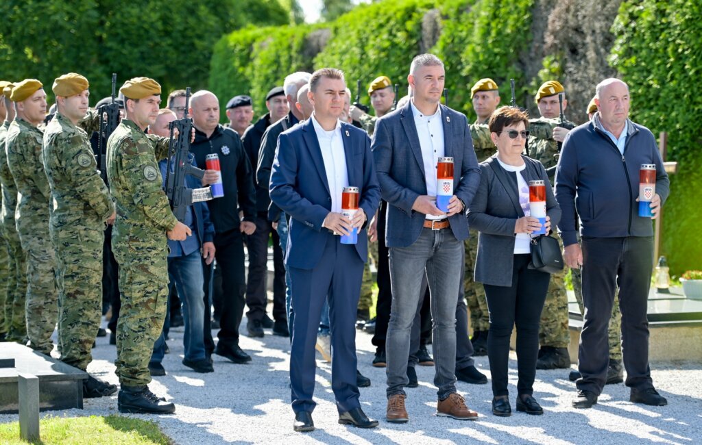 Polaganje Vijenaca (16)