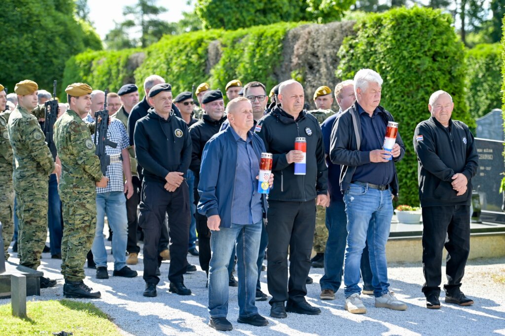 Polaganje Vijenaca (18)