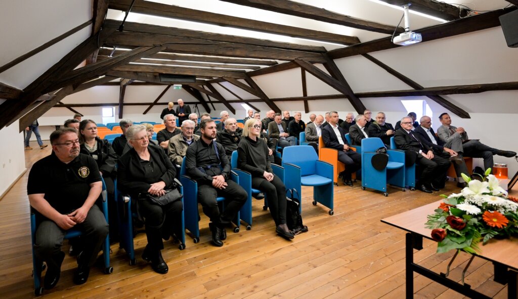 [FOTO] Održana komemoracija za preminulog pukovnika Ivana Rukljića