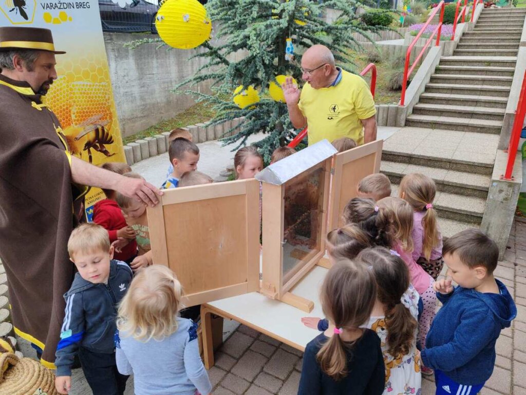 Svjetski Dan Pčela (11)