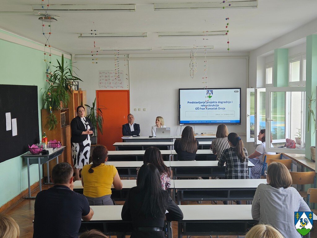U Drnju predstavljen projekt rekonstrukcije i dogradnje Osnovne škole Fran Koncelak