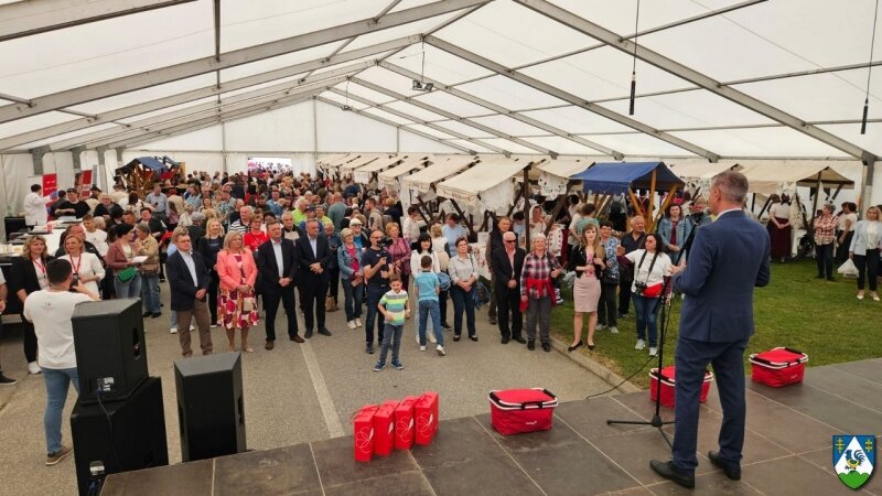 Whatsapp Image 2025 05 10 At 11.54.20 800x800 Equal