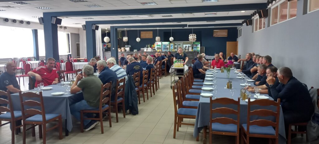 Ae9d566d Bd3b 45b9 Bc89 F74a1a21f798