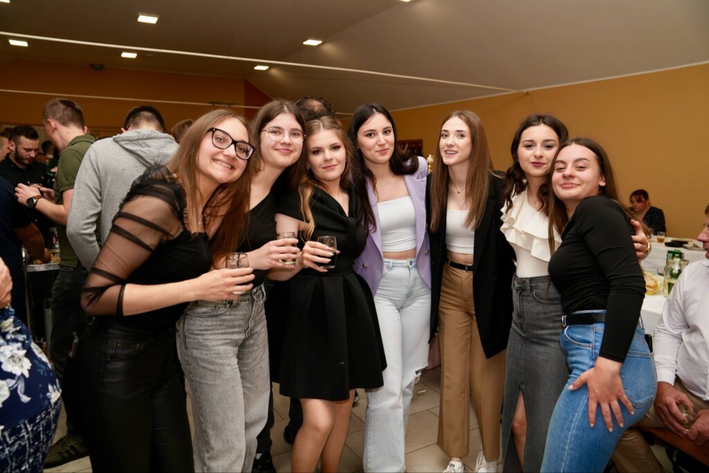 Att.sskx8smv9scawjloruaujzpkna1rp5n Igk598aw2k4