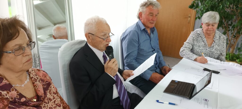 Dd4a6dce 6429 4d4b 8270 E32c254cb775