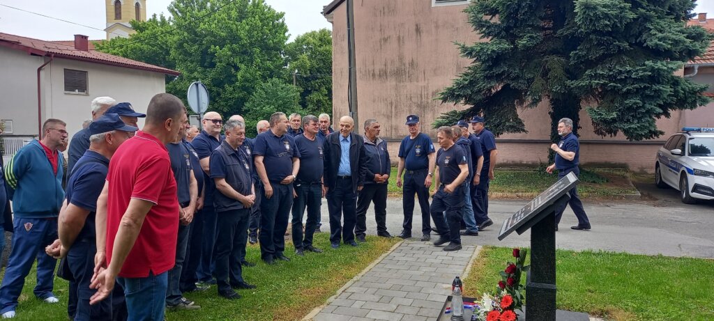 Fe21b955 694e 49f0 8eb1 407bc0f6c535