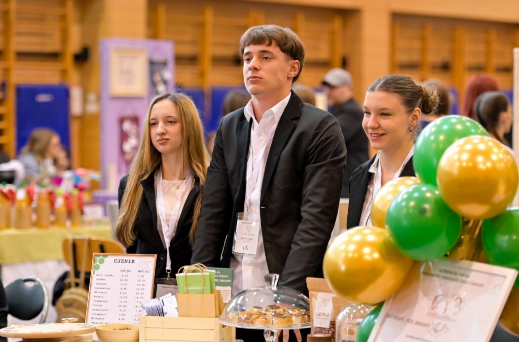 Gospodarska Skola Varazdin Smotra Zadruga Sajam Vjezbenickih Tvrtki 2025 (3)