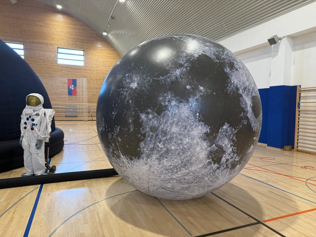 Mobilni Planetarij Modec (6)