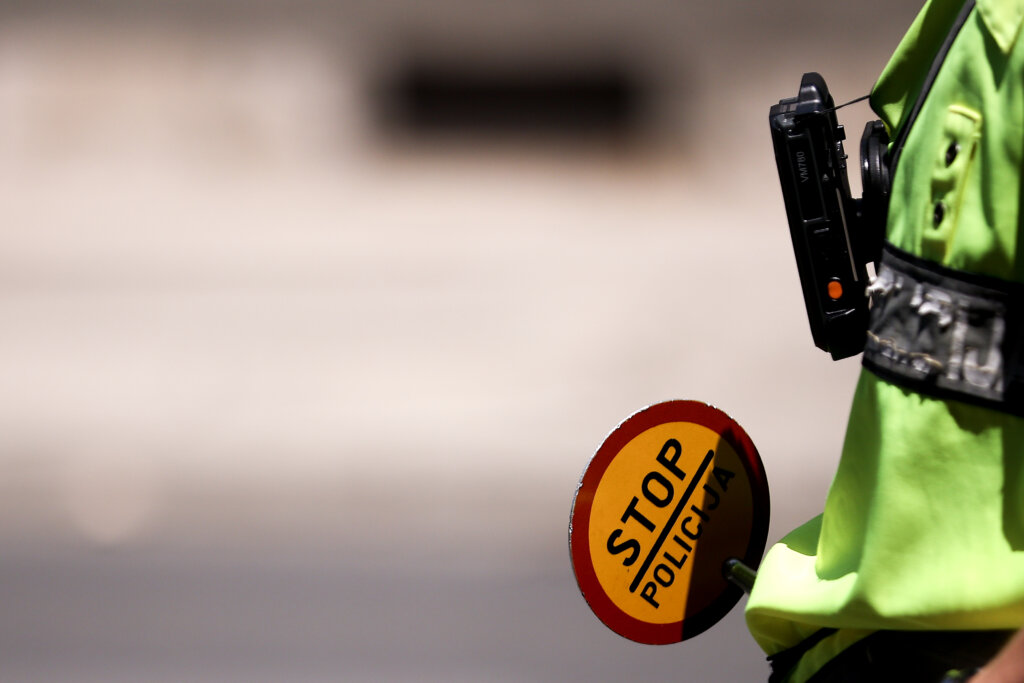 Sarajevo: Prometna Policija Od Danas Nosi Kamere Na Uniformama