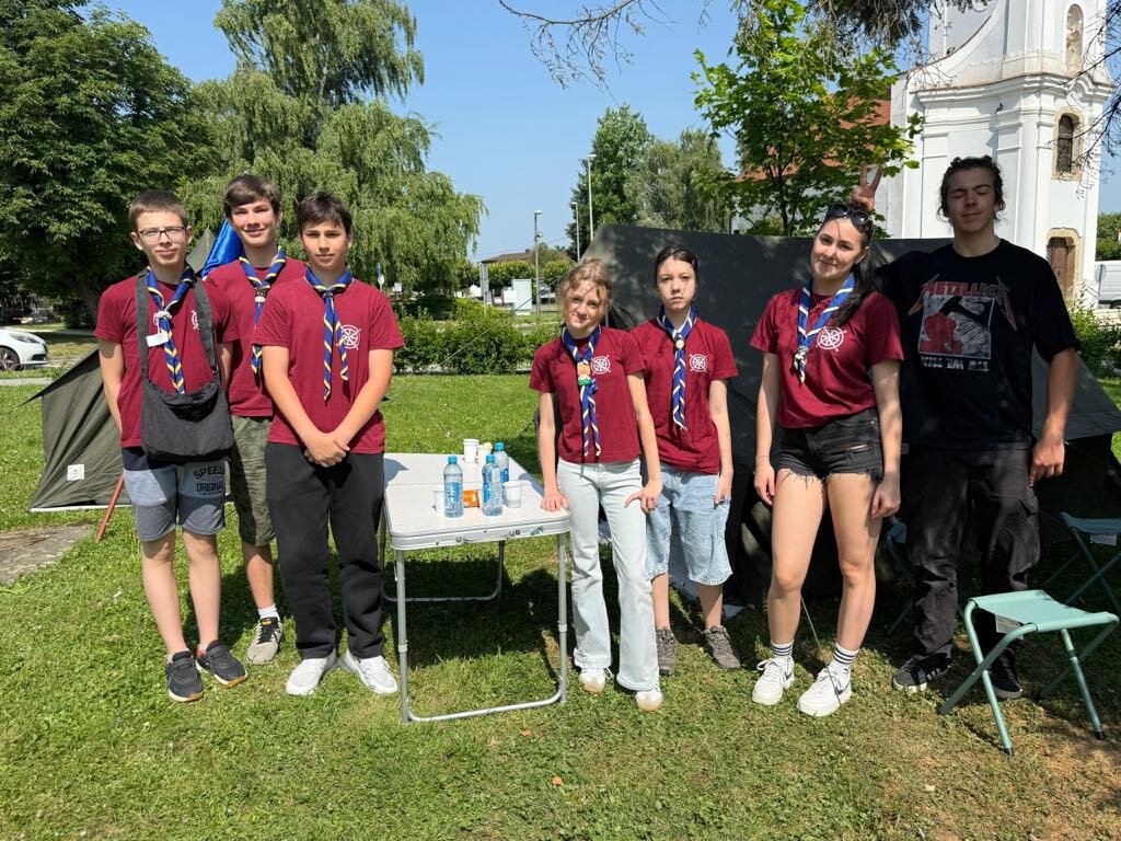 066aa27c 6454 4b43 Beb9 B0ff3d1a2500