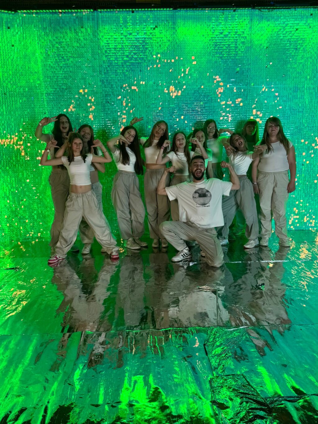 11120727 F12d 47c8 Bf1f C624e4225c6d