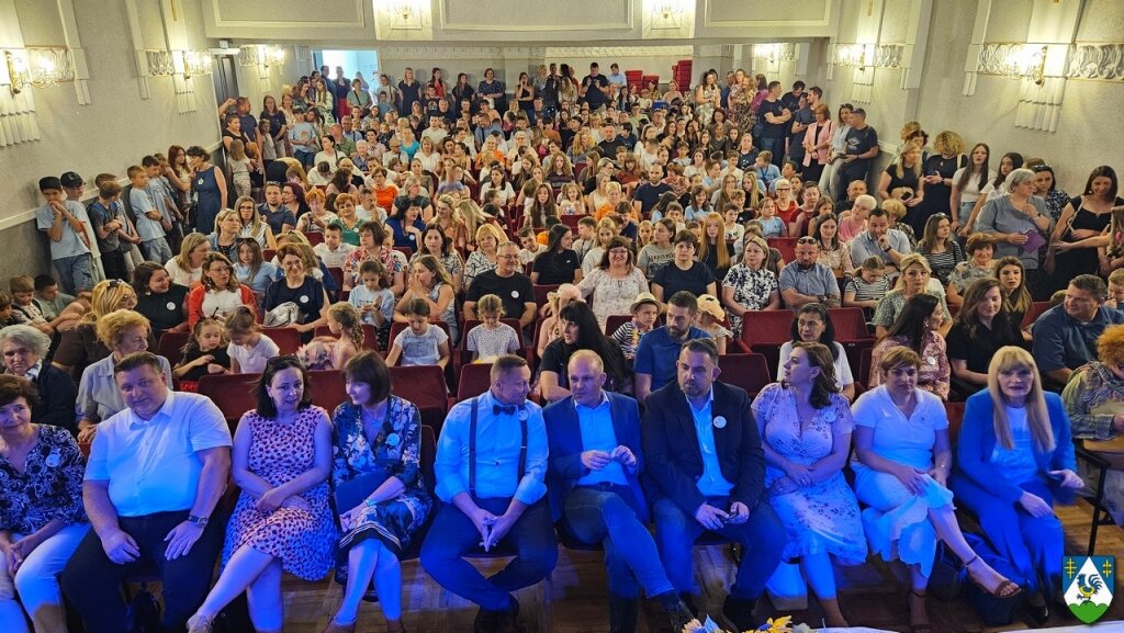 20250613 110002 1024x577 Equal