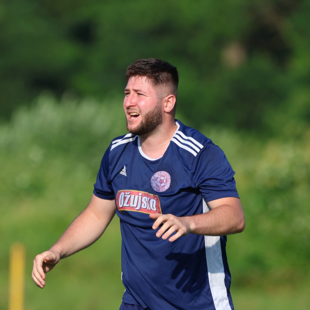 21a6713a F79d 429c 9087 939d58405e43