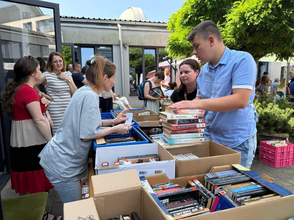 3af8250a 3d23 471f 9b5e 074802f4e160