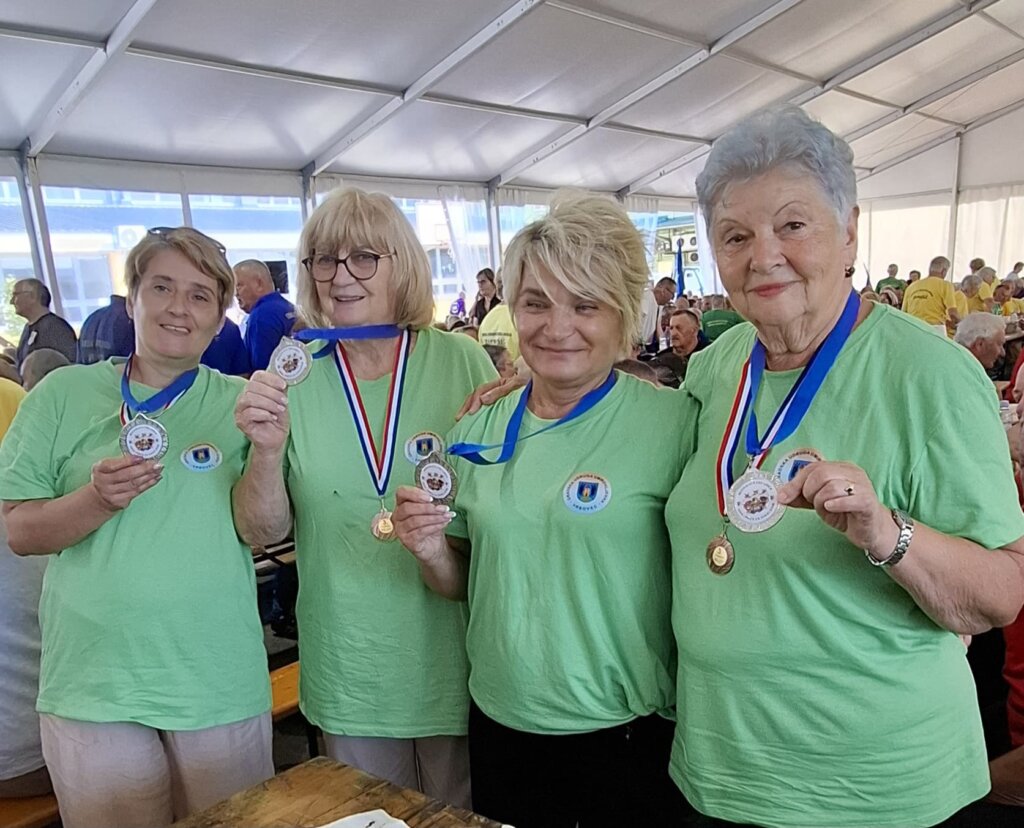 47d11e9e F2ec 41df Aef3 9d1503238b71