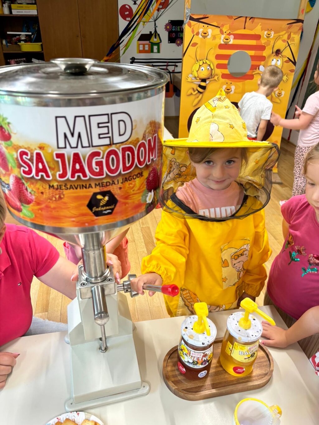 503321ab D9da 4876 Acd6 1b6d7252072c