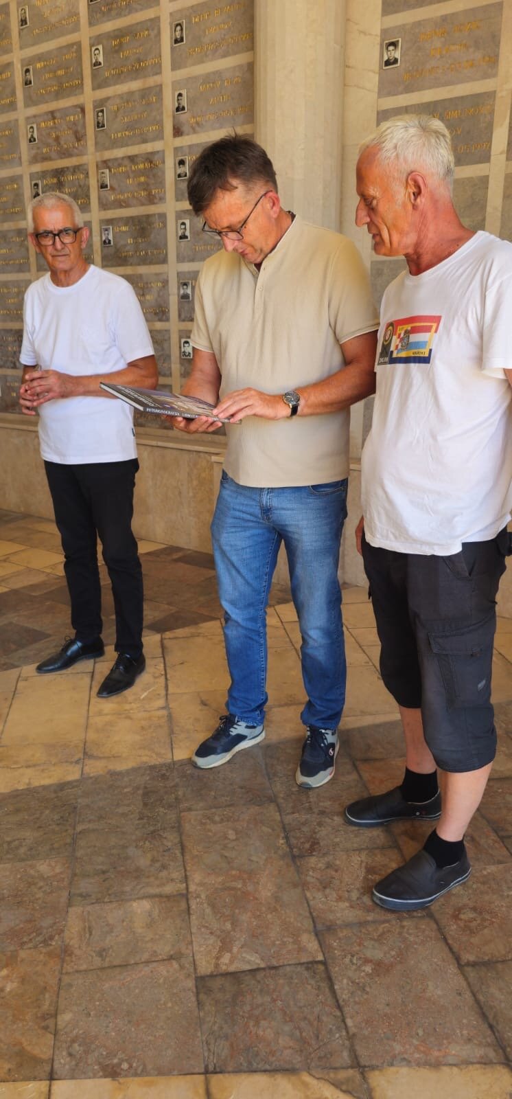 5a9ccaa4 285d 48ed Ba5b 3c51e9ed7eda