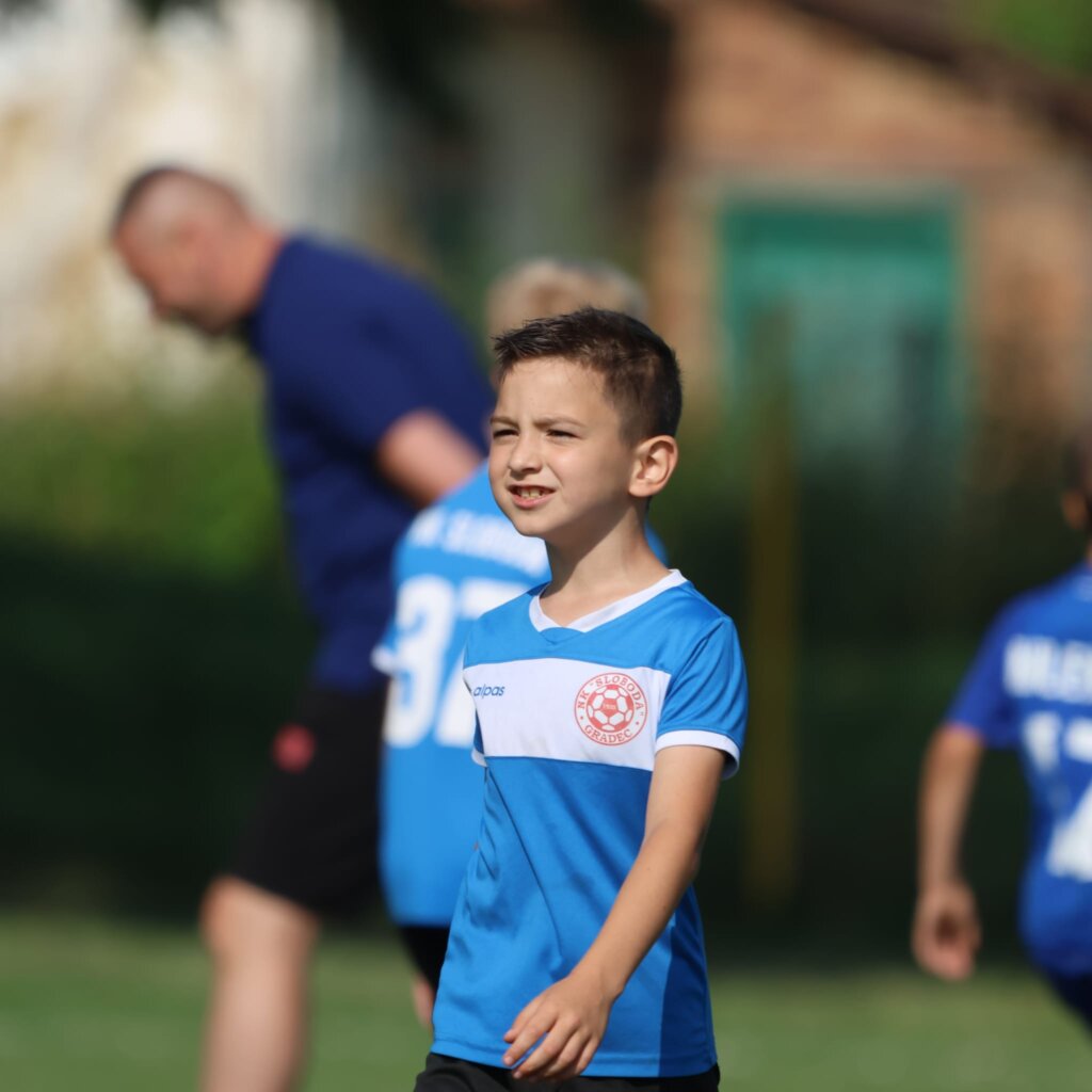 5d28f0a9 F8d5 44f9 8f5e 8d1f809df647