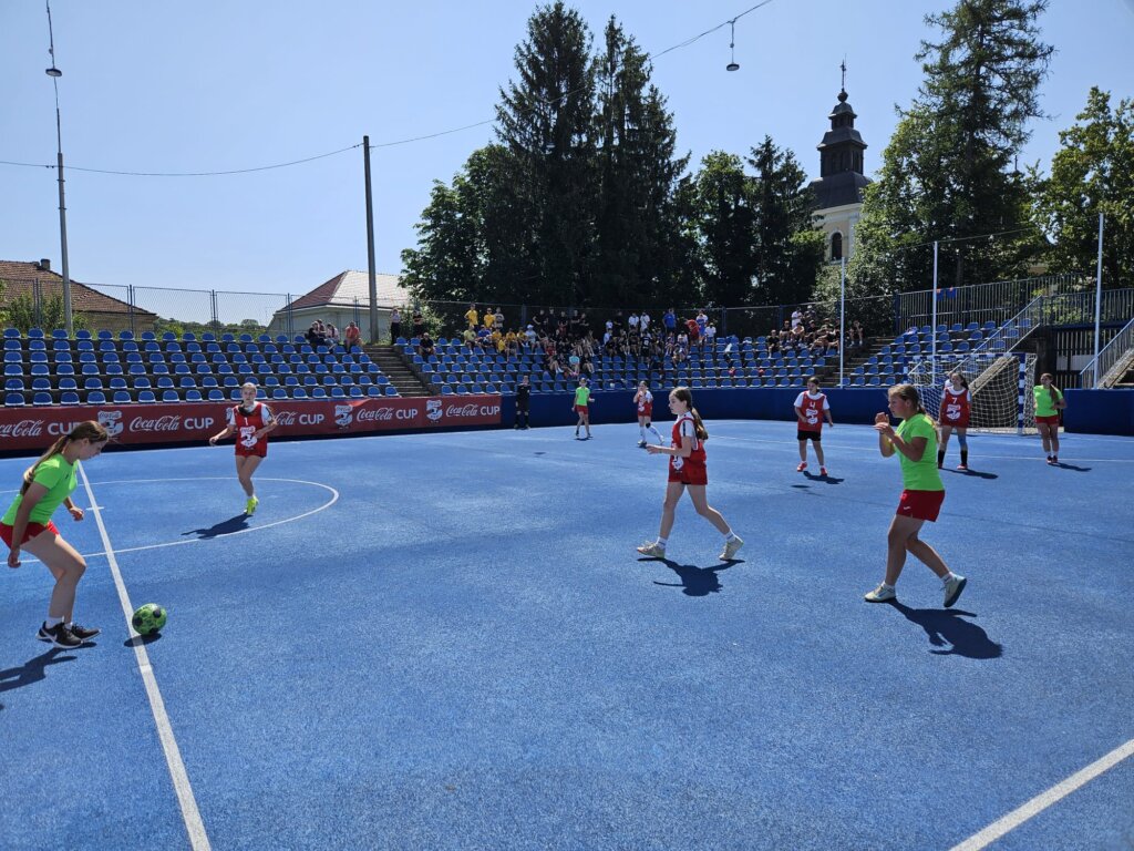 62f093c9 E81d 4cd7 A005 29ce9751e68b