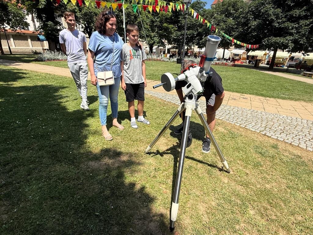 9702932d 65dc 4145 84b5 5fe2a0ded0c8