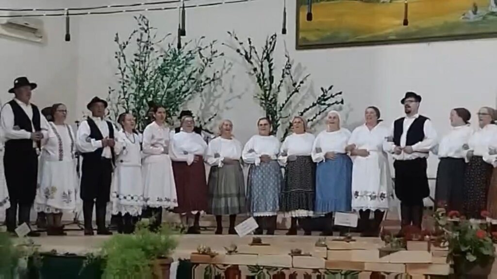 9786ae79 04b3 4f8f 938d 46f627473e33