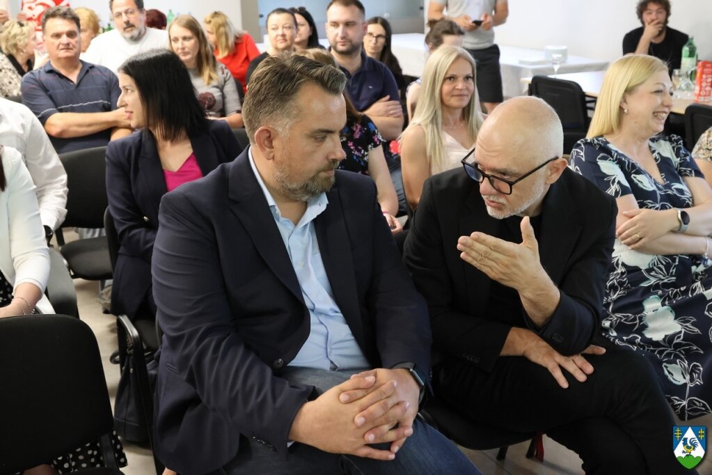 Cn9a0745 1024x682 Equal