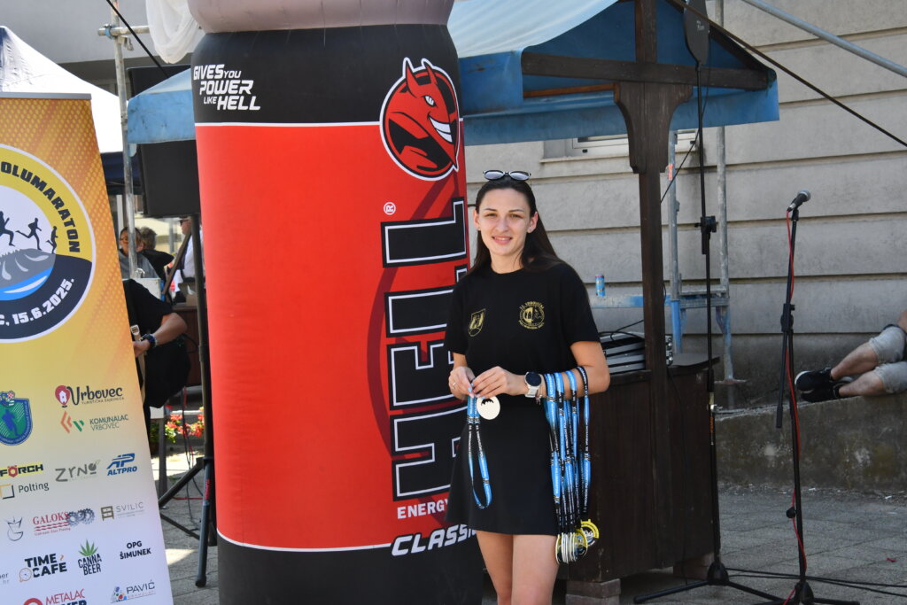 [FOTO] U tijeku je 32. Vrbovečki polumaraton