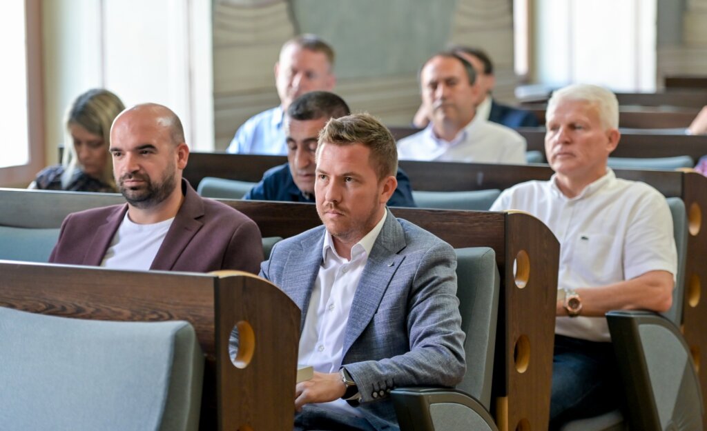 Ministar Bacic Ugovori (39)