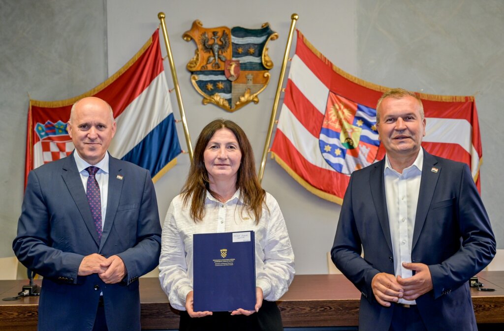 Ministar Bacic Ugovori (73)