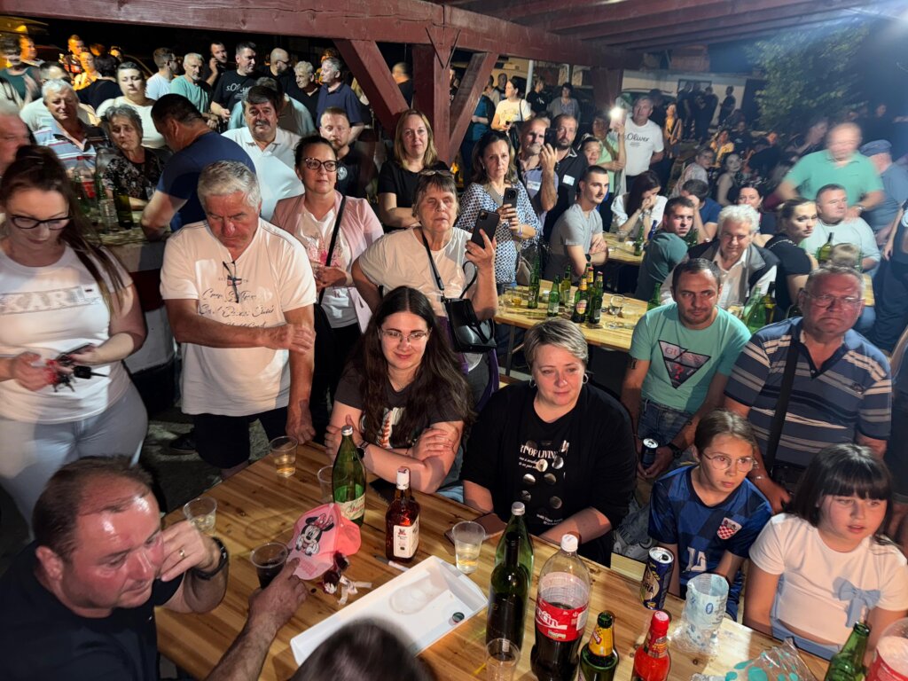 Photo 2025 06 01 21 53 06 6