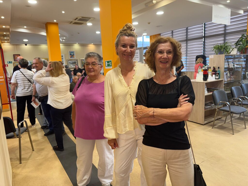 Photo 2025 06 04 18 18 48(1)