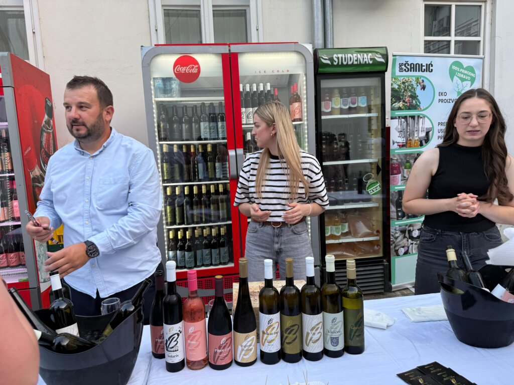 Photo 2025 06 07 20 42 47(1)