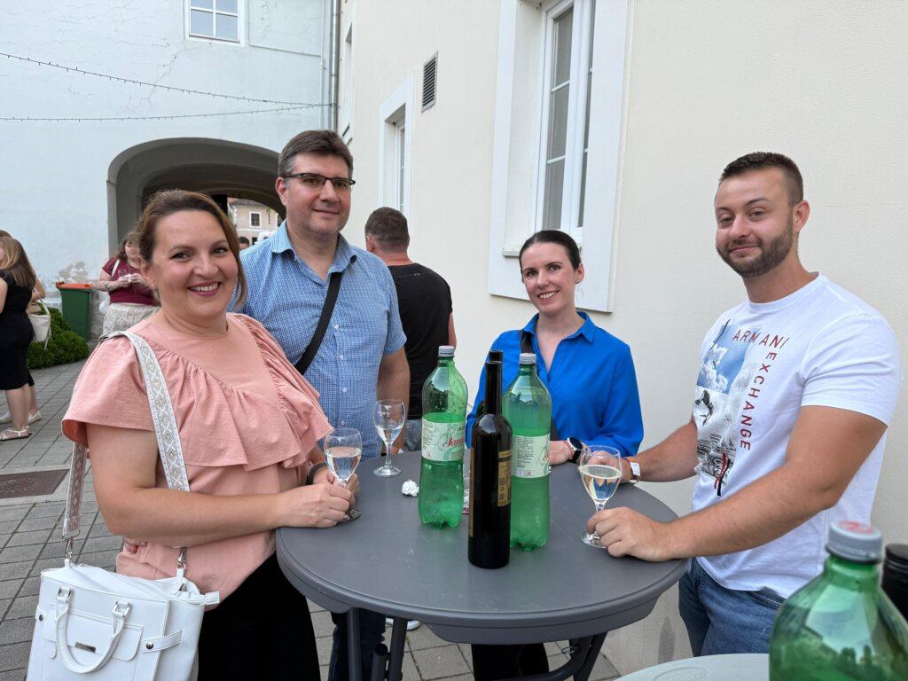 Photo 2025 06 07 20 42 52(1)