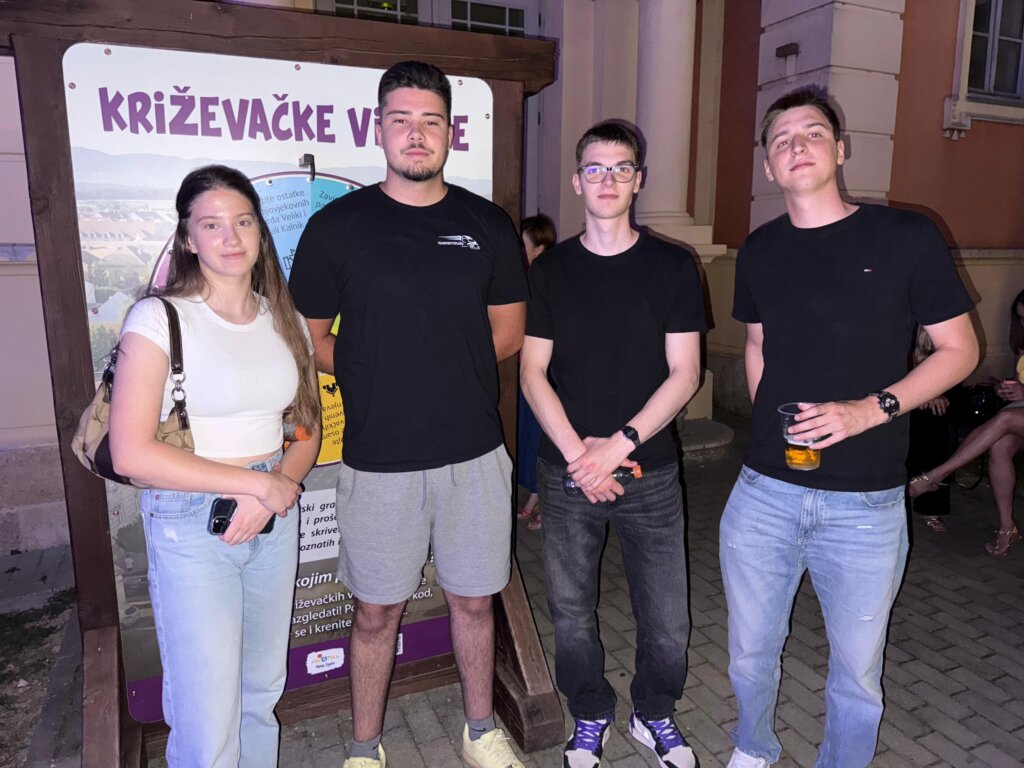 Photo 2025 06 07 23 38 27 2